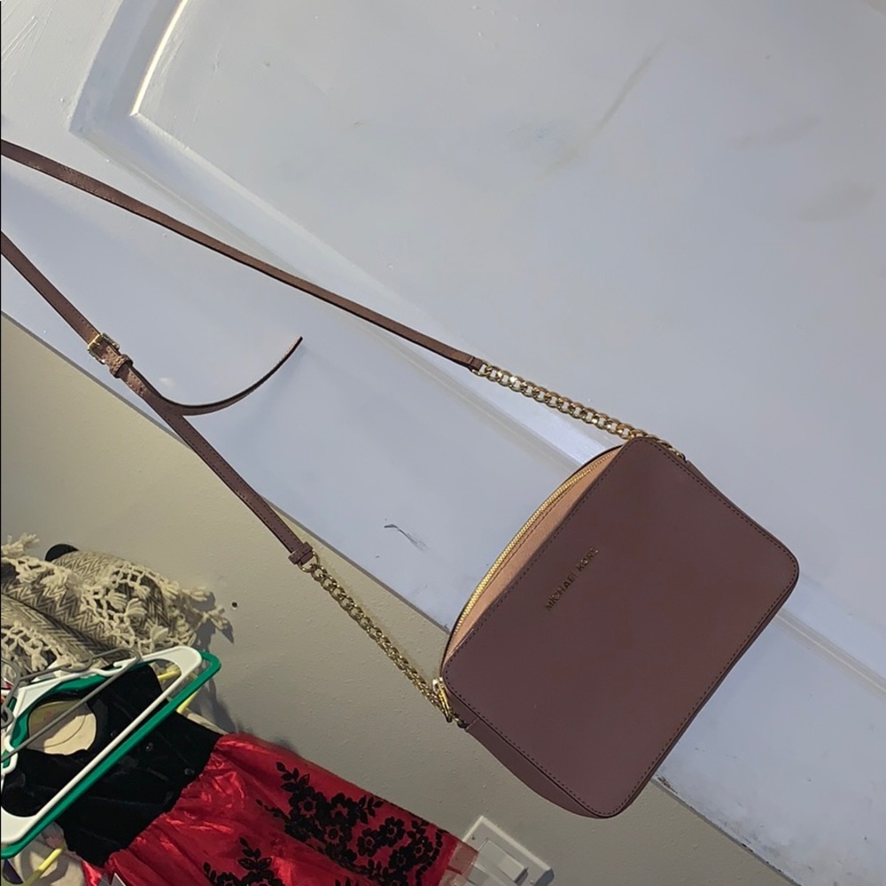 Purse - Picture 2 of 2